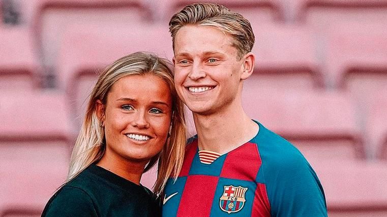 Frenkie de Jong's girlfriend Mikky Kiemeney