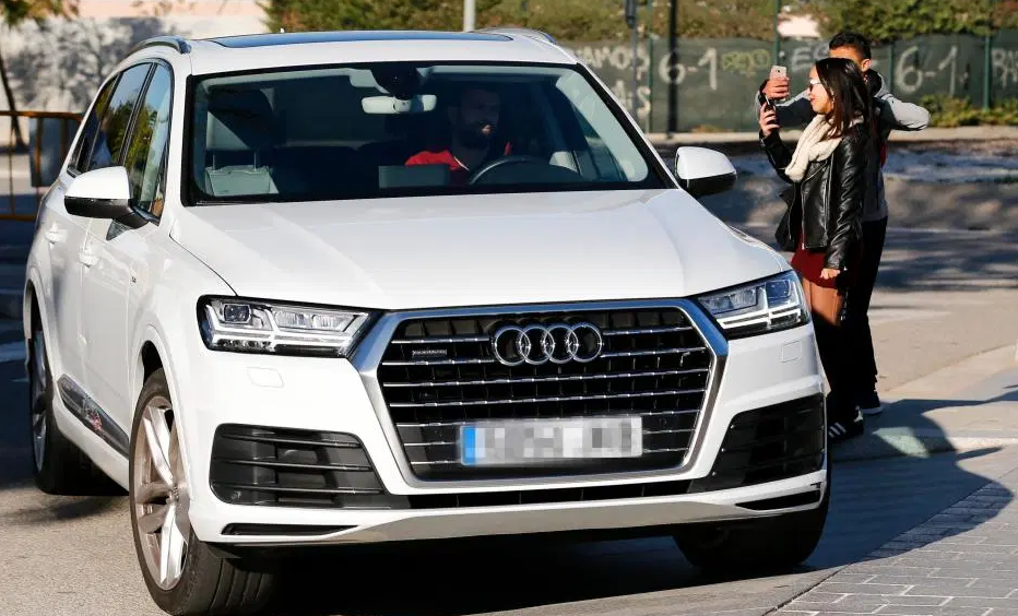 FC Barcelona Players Cars