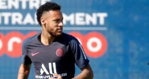 Paris Saint-Germain open extension talks with Barcelona target Neymar