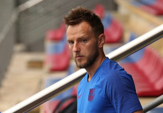 Rakitic-Busqets take subtle dig at Barcelona board over squad size