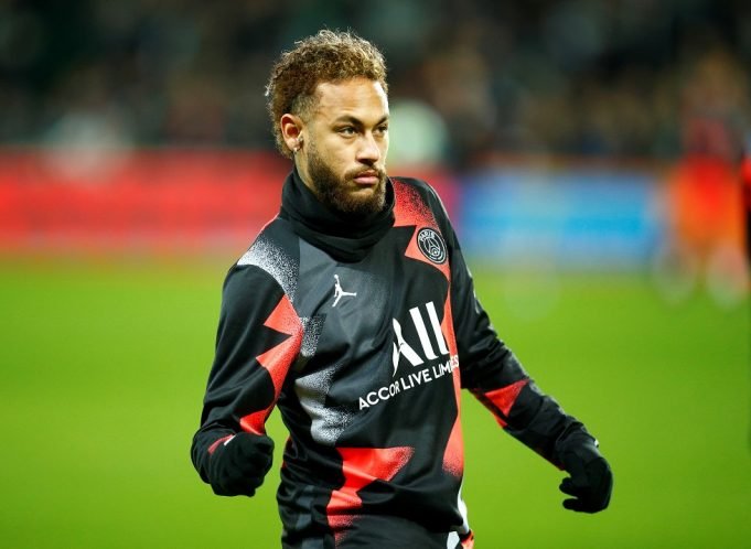 Neymar Unlikely To Leave PSG For One More Season