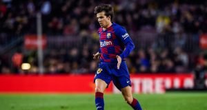 Riqui Puig Brush Off Koeman's Comments And Decides To Stay At Barcelona