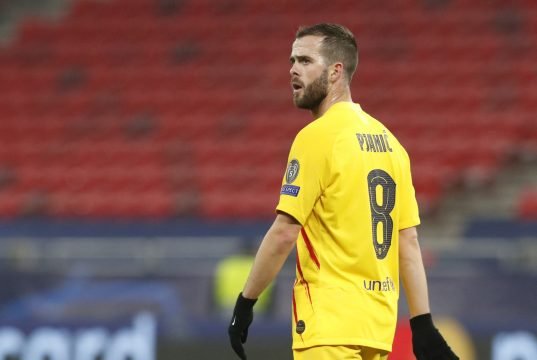 Miralem Pjanic frustrated due to lack of playing time