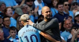 Barcelona urged to sign Aguero in the summer