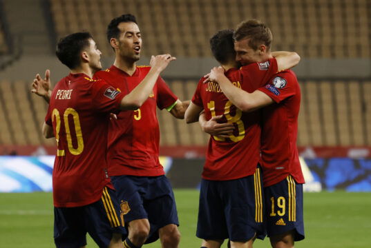 Sergio Busquets, Pedri, Gavi