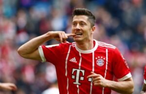 Robert Lewandowski apologises to Bayern Munich
