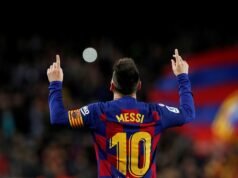 Barcelona star Lewandowski wants to play alongside Messi before retiring