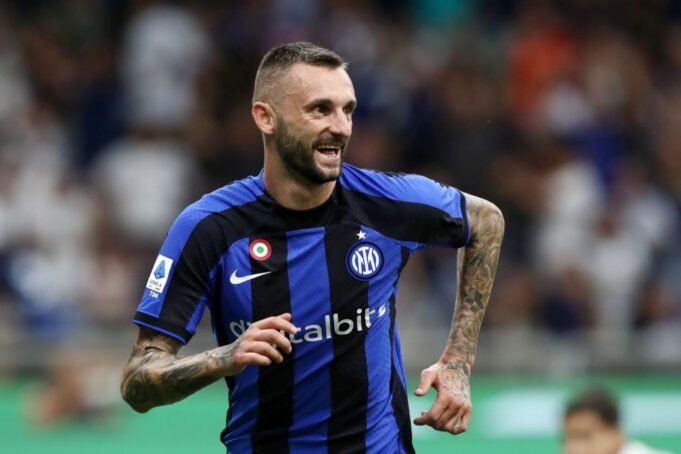 Barcelona looking to sign Brozovic from Inter this summer