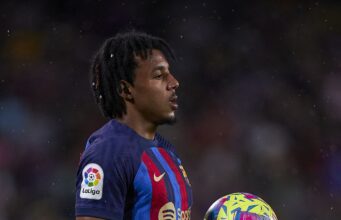 Jules Kounde answers to rumours regarding his future at Camp Nou