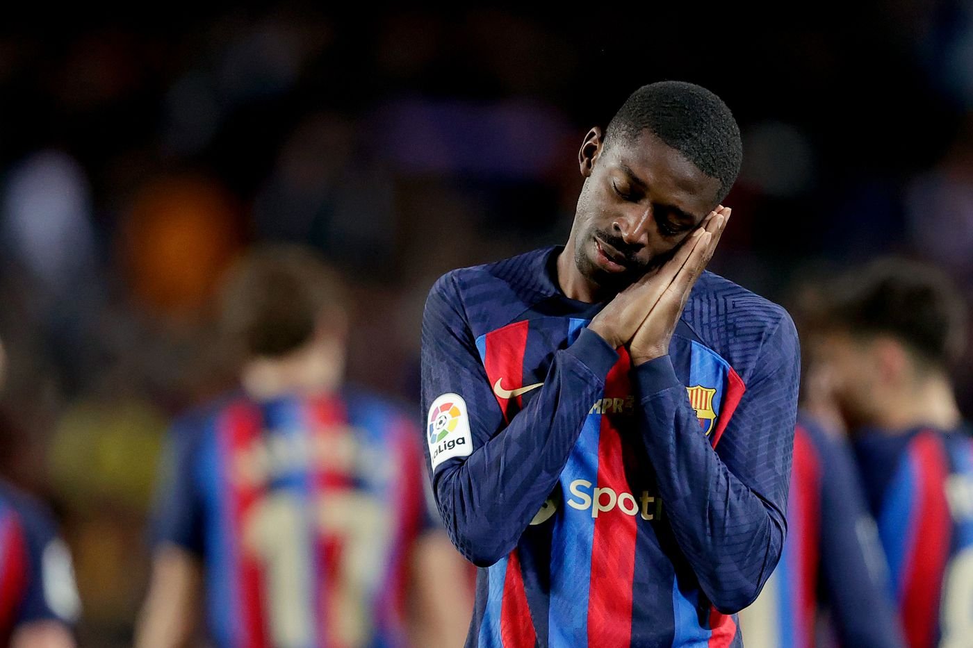 Barcelona wants to renew Ousmane Dembele's contract at Camp Nou before the start of new season