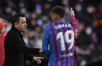Ferran Torres responds to rumours of Barcelona exit