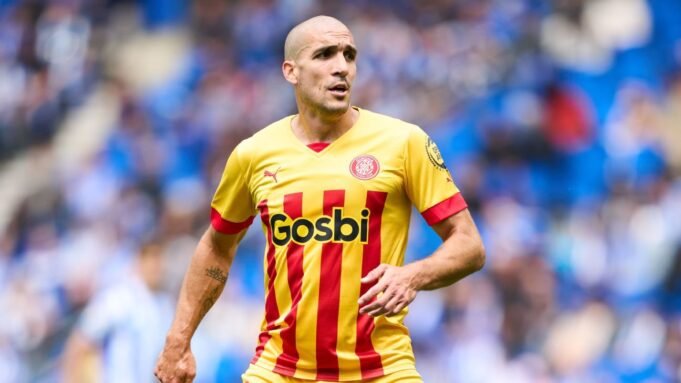 Oriol Romeu would be the perfect replacement for Sergio Busquets