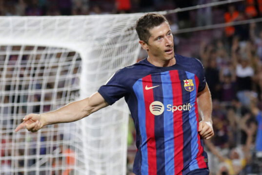 Robert Lewandowski is one of the tallest Barcelona players - 1.87m (6 ft 1 inches) 