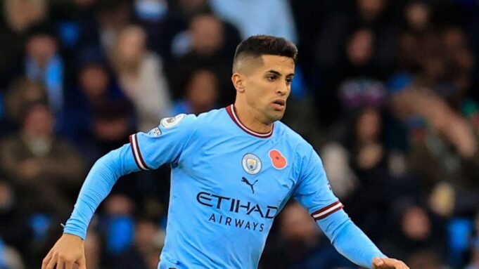 OFFICIAL: Barcelona signed Joao Cancelo on loan from Manchester City